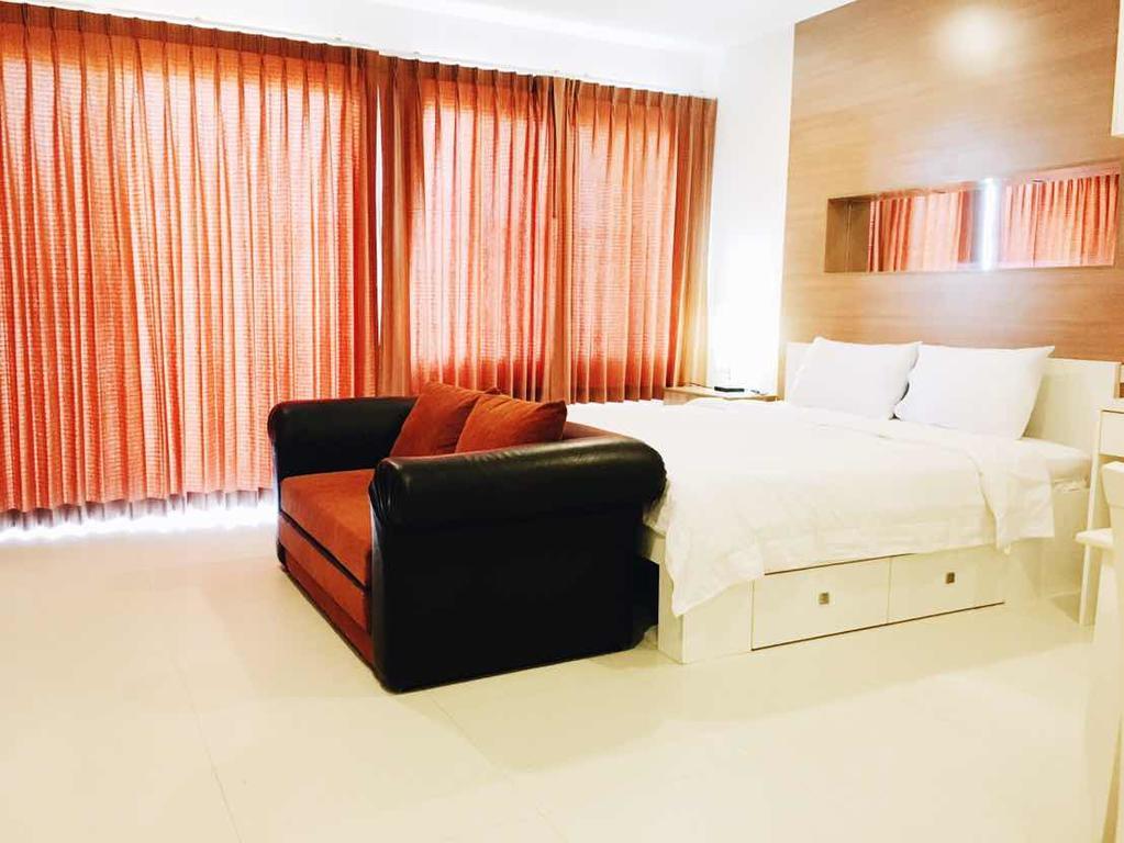 The Seacraze Hua-Hin By Montri C. Apartment Hua Hin Exterior photo